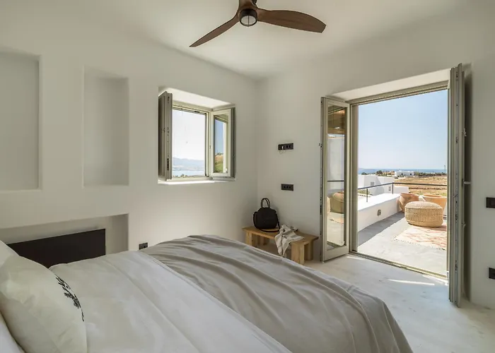 Casa Botanica - Heather Antiparos