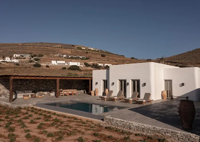 Casa Botanica - Heather Antiparos