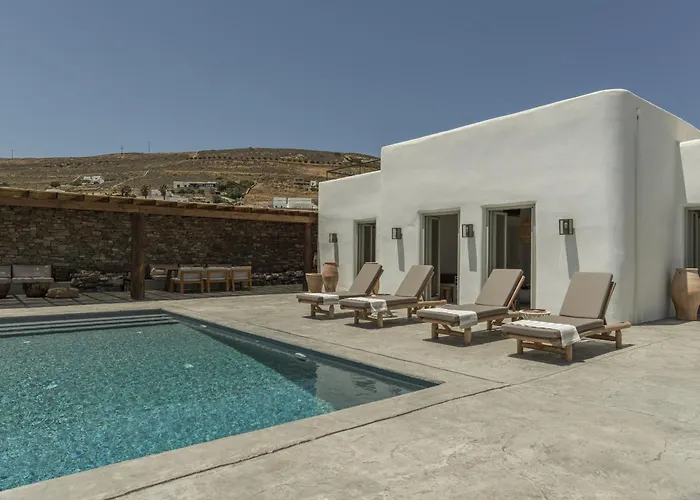 Casa Botanica - Heather Antiparos